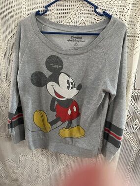 Disneyland Gray Mickey Mouse Long Sleeve Tee